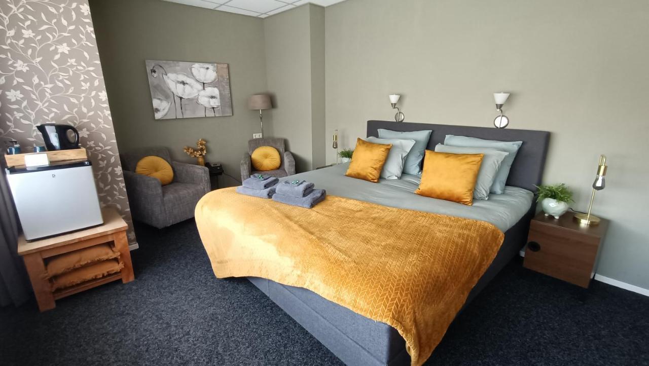 Hotel Rozenburg エクステリア 写真