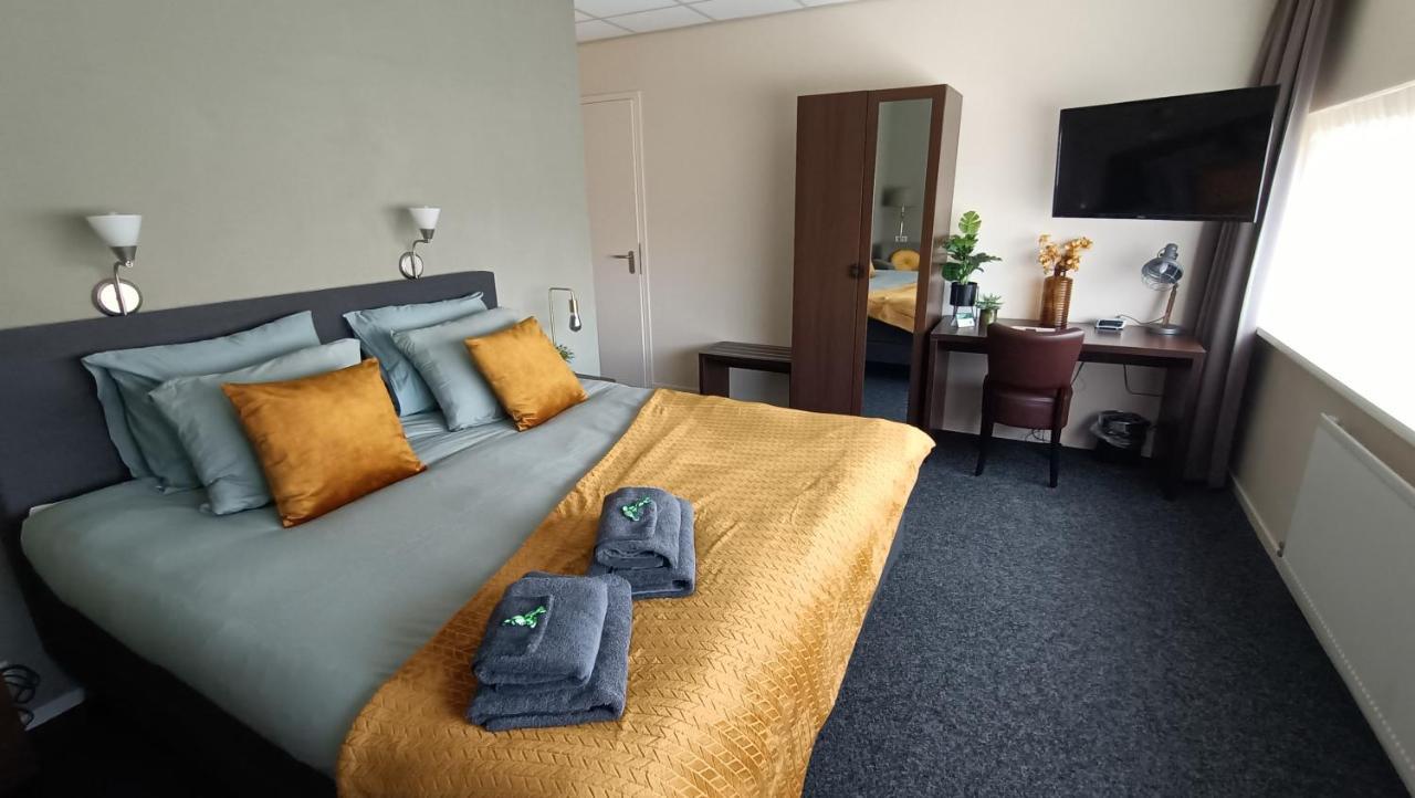 Hotel Rozenburg エクステリア 写真