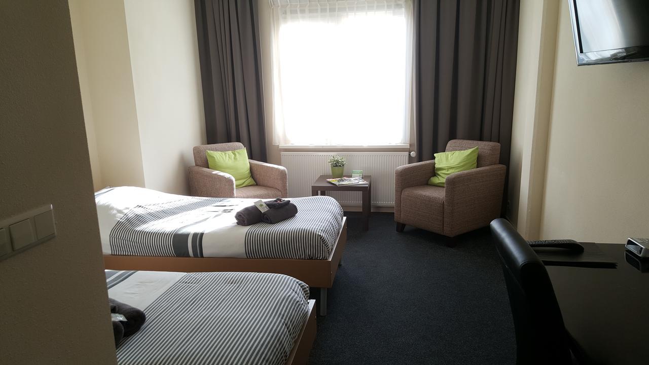 Hotel Rozenburg エクステリア 写真